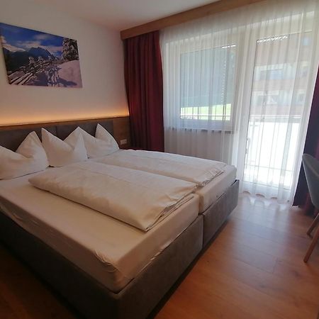 Gaestehaus Holaus Mayrhofen Buitenkant foto