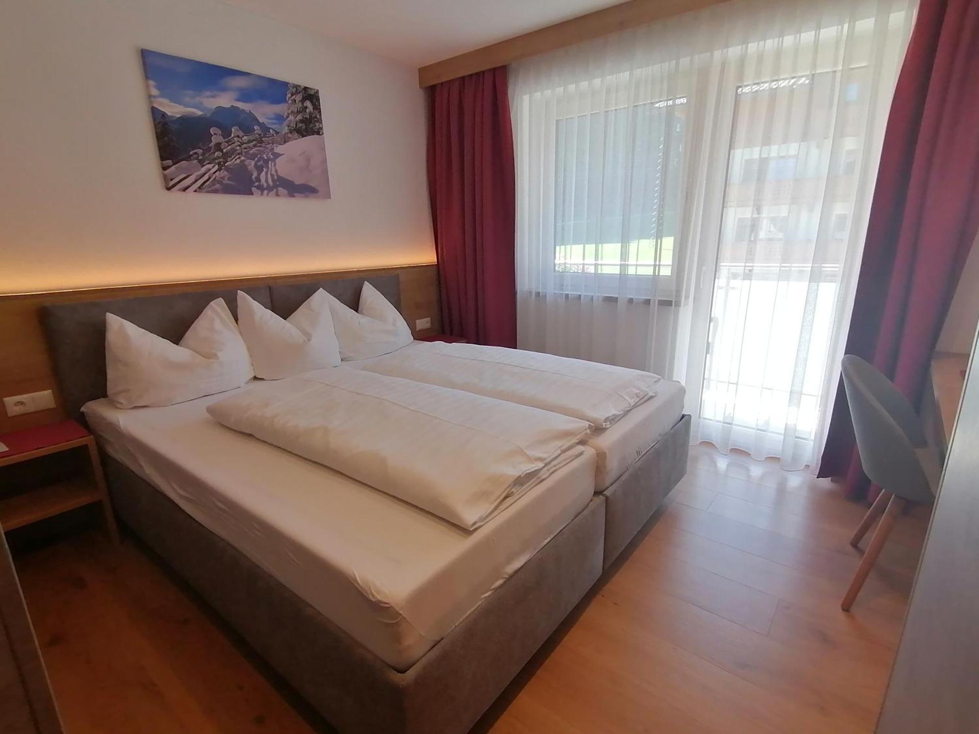 Gaestehaus Holaus Mayrhofen Buitenkant foto